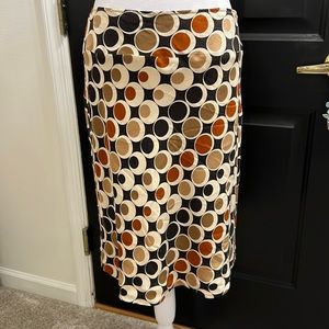Fun and cute skirt. Size 10.